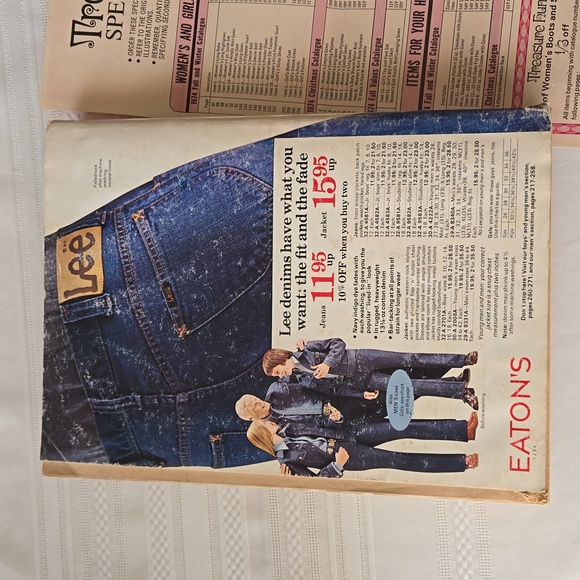 Vintage Eaton's Spring & Summer 1975 Catalog - Picture 4 of 13